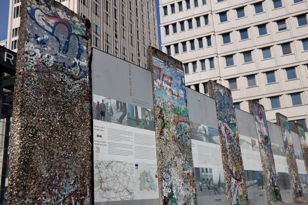 Berlin na weekend Potsdamer Platz mur berliński